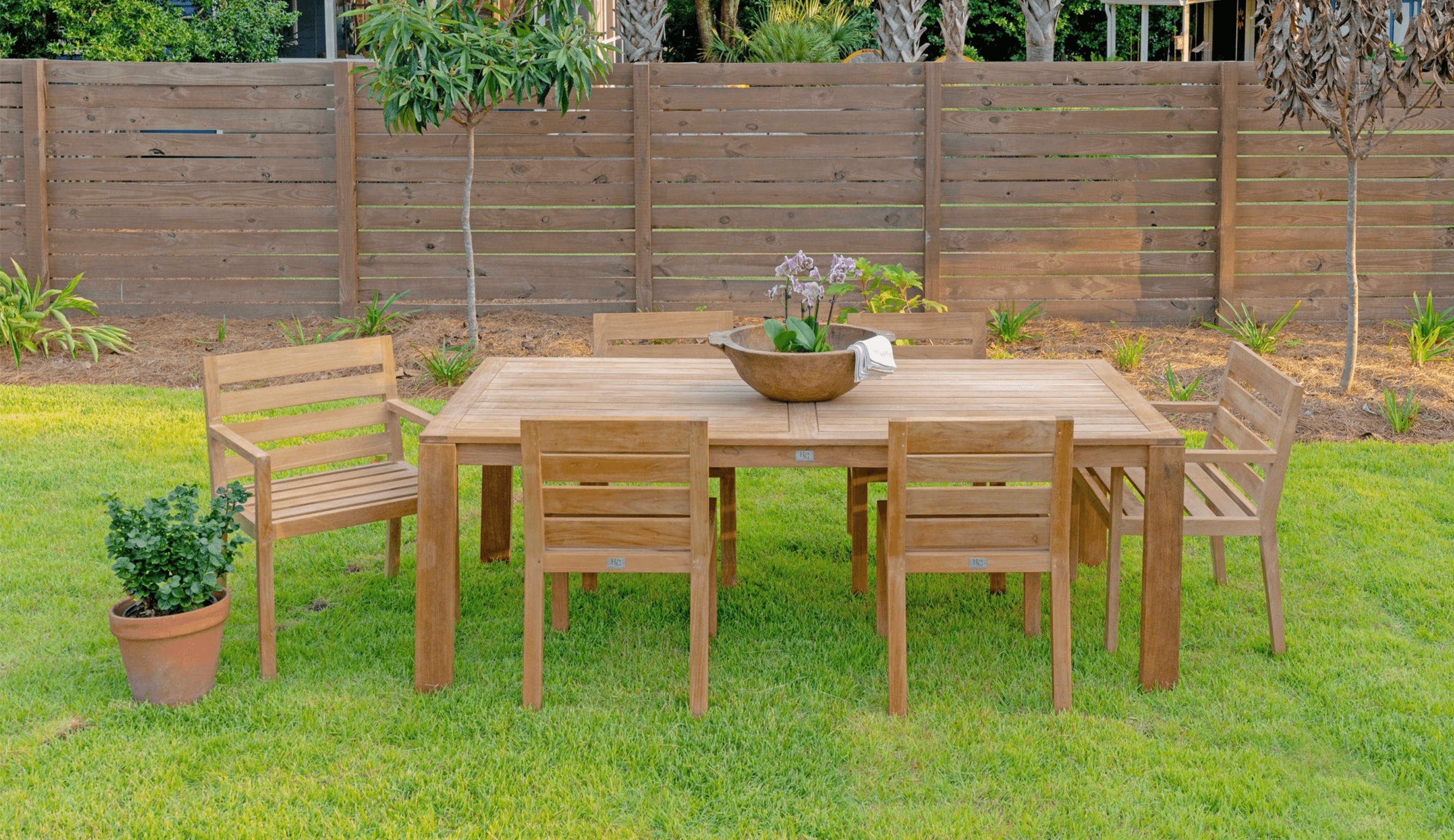 Charleston 63" 7-Piece Dining Set