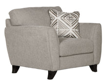 Alyssa Chair